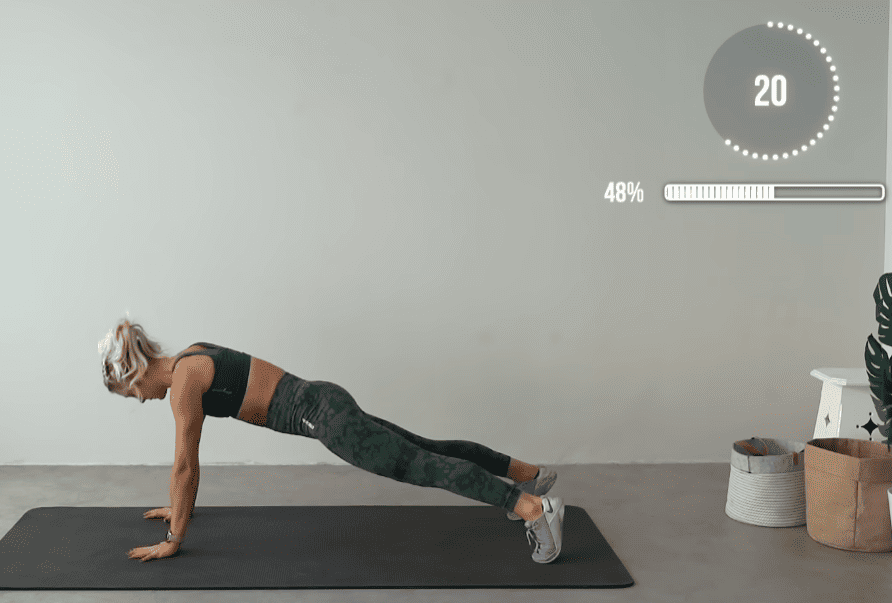 Home Versus Gym: Customizing Your Workout Environment